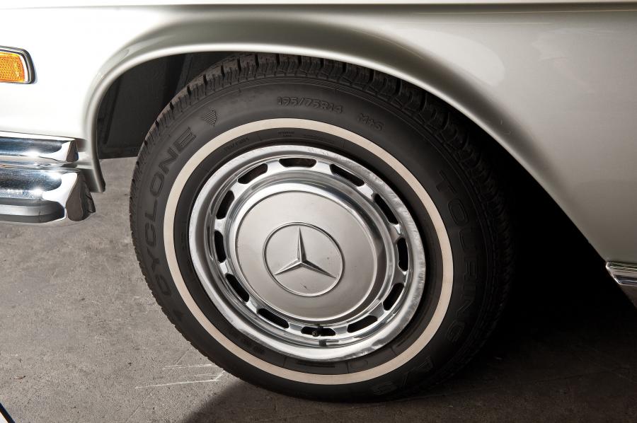  Mercedes-Benz 280 SE 3.5 Cabriolet 1971 года  (фото 56 из 84)